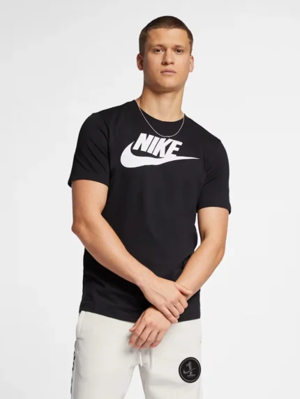 AR5004-010 SPORTSWEAR NIKE